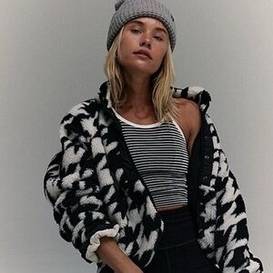 NWOT Free People Movement Black and White Striped Crop Top